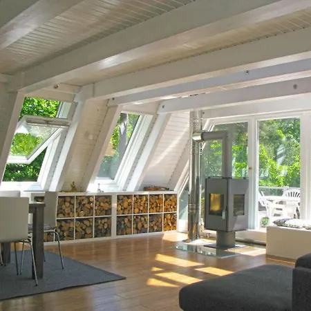 Modern Near Centre